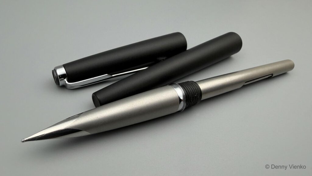 Parker 50 - Falcon Matte Black CT Fountain Pen – gallery image 3