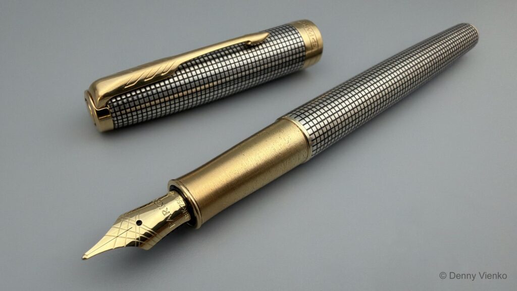 Parker Sonnet - MK IV Chiselled Silver GT - Cisele Fountain Pen